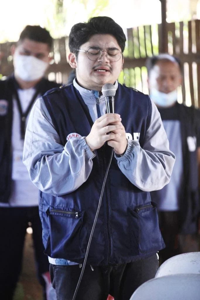 Bel. Matt Esquerra