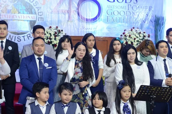 Bel. Almeda family