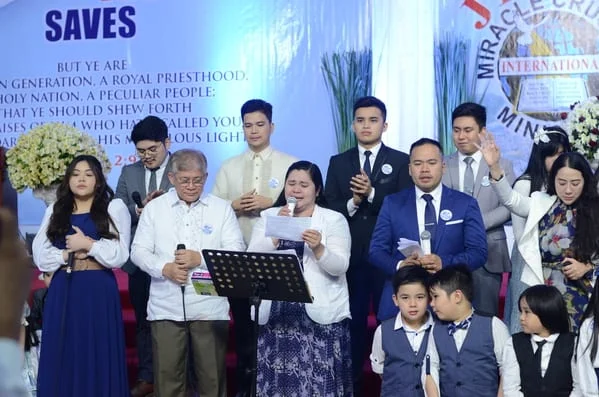 Bel. Almeda family