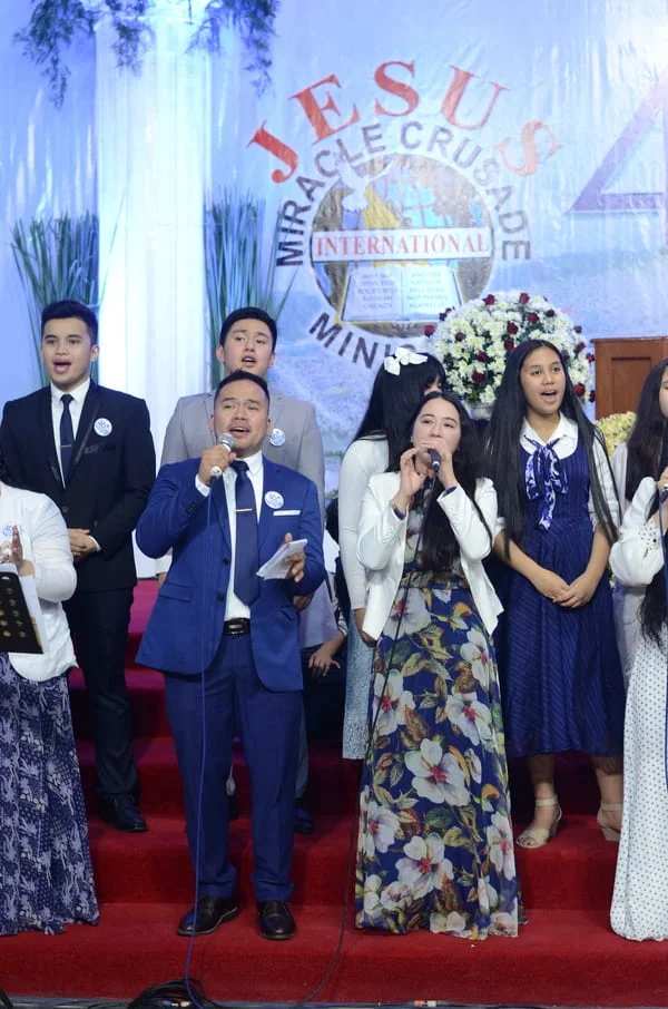 Bel. Almeda family